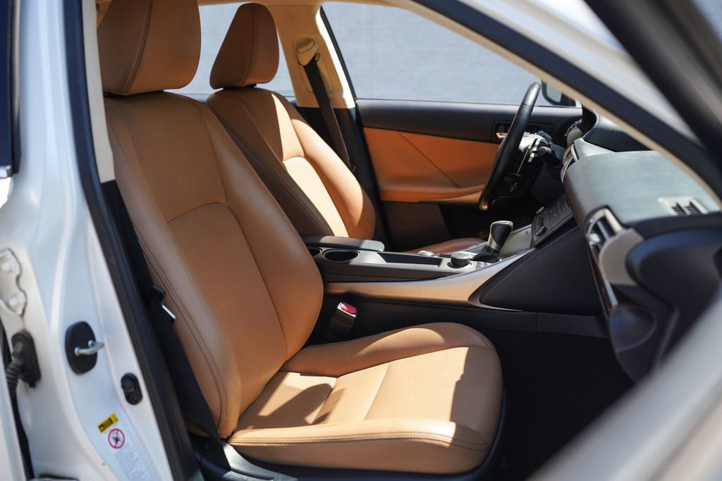 Used 2016 Lexus IS 200t w/ Premium Package RWD image 25