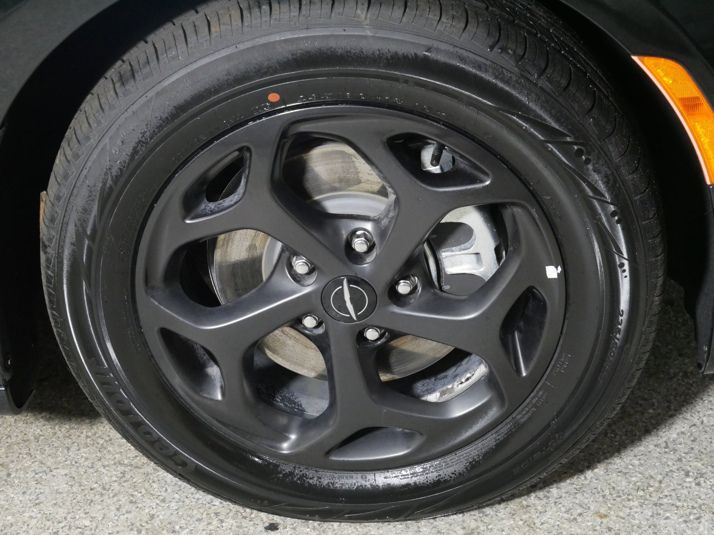 Used 2024 Chrysler Pacifica Premium FWD image 15