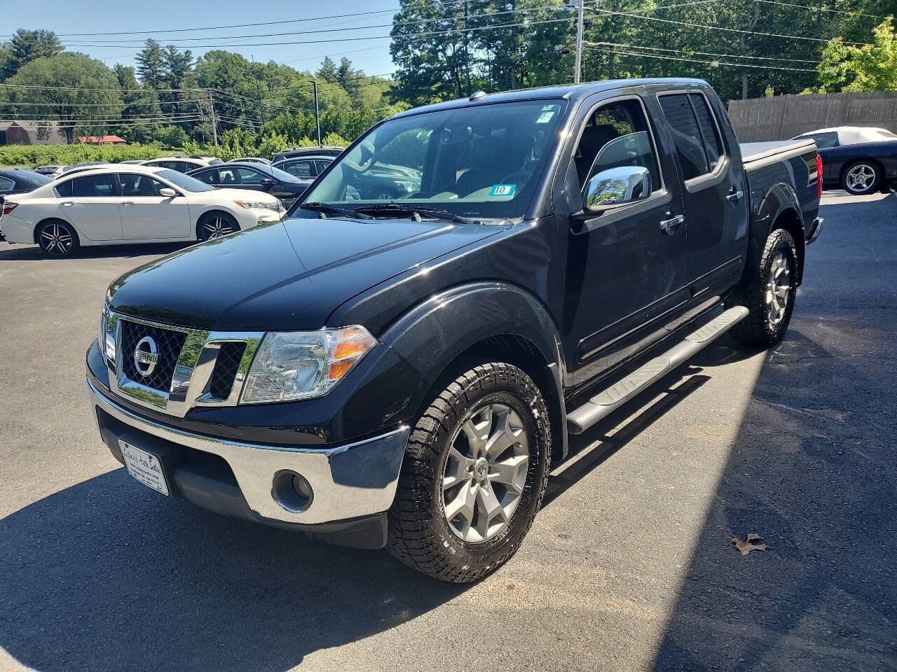 Used 2019 Nissan Frontier SL AWD/4WD image 4
