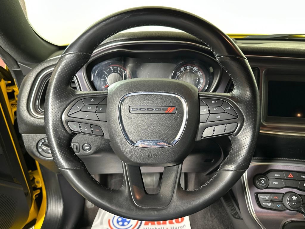 Used 2018 Dodge Challenger SXT w/ Blacktop Package image 23