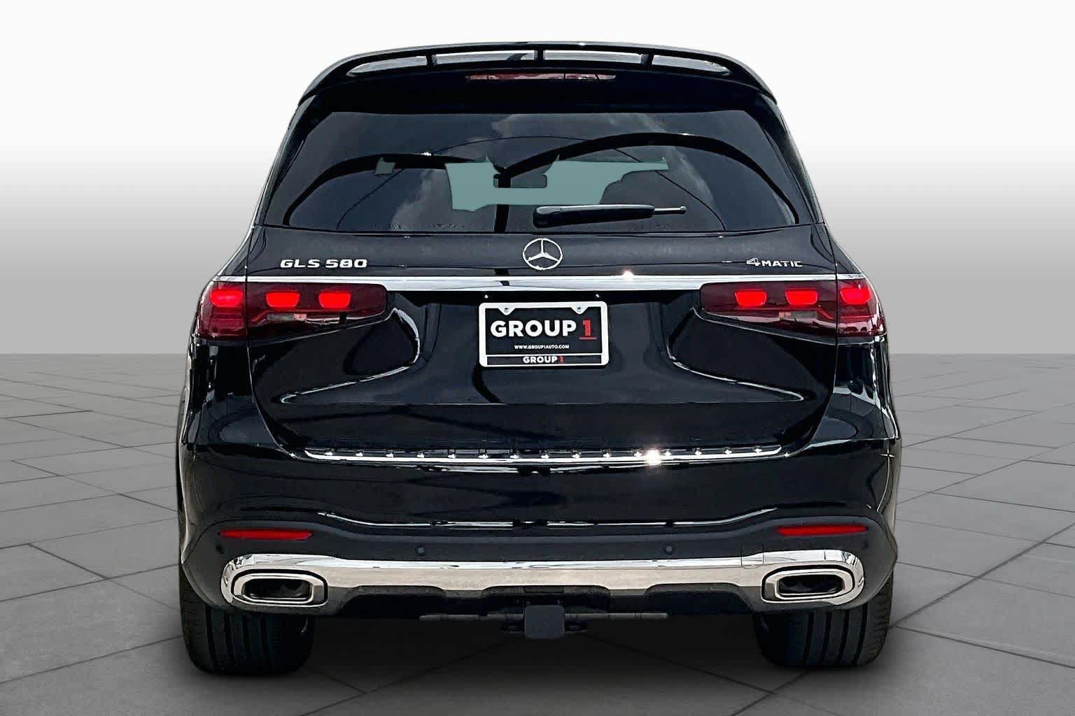 New 2026 Mercedes-Benz GLS 580 4MATIC image 5