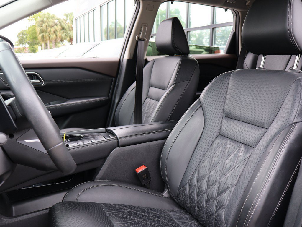 Used 2023 Nissan Rogue Platinum w/ Platinum Premium Package FWD image 34