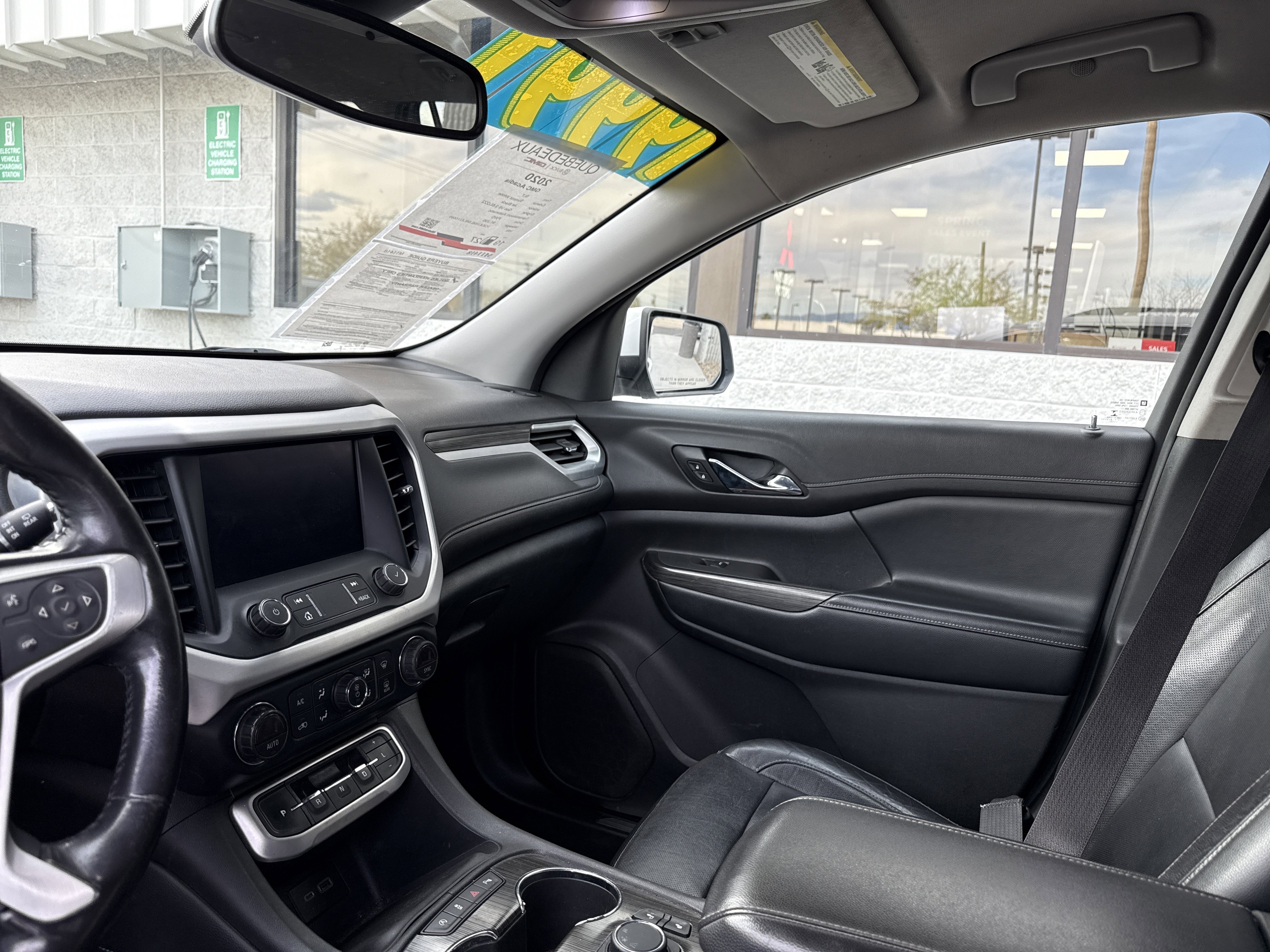 Used 2020 GMC Acadia SLT image 29