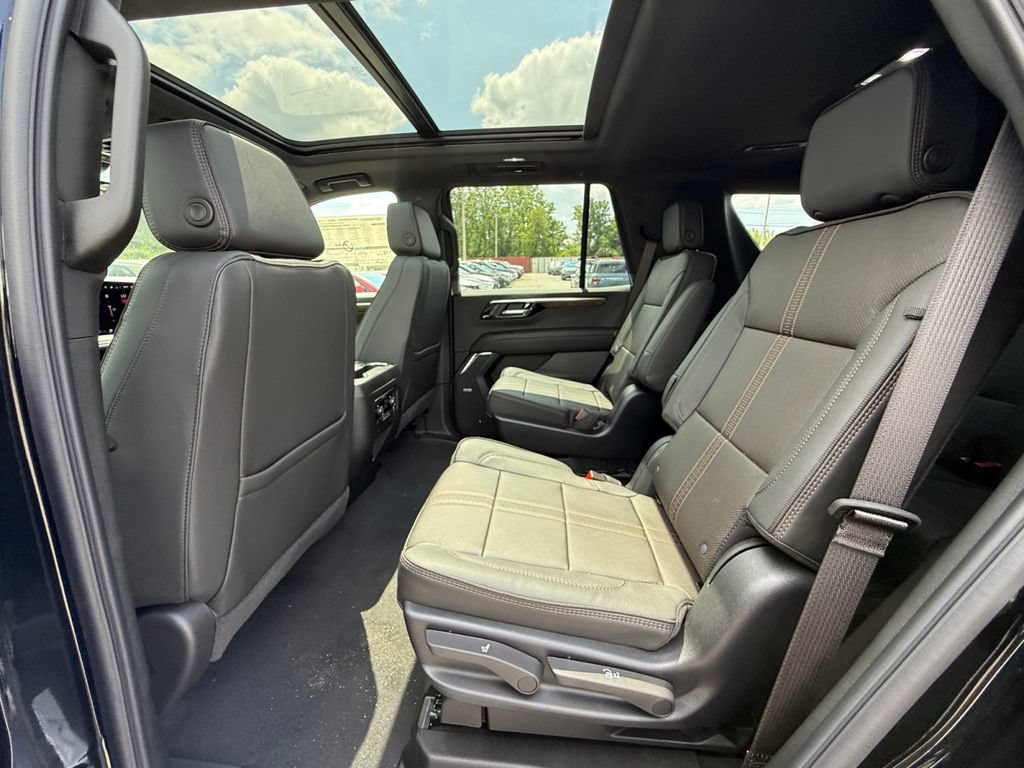 New 2026 Chevrolet Tahoe High Country AWD/4WD image 26