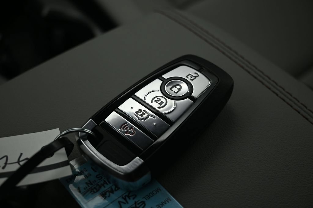 New 2026 Ford Explorer Active w/ Active Comfort Package RWD image 30