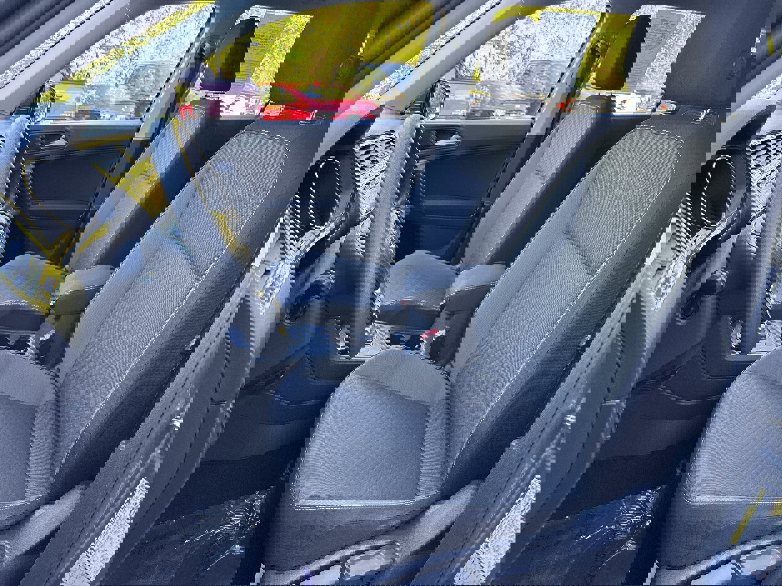 Used 2021 Volkswagen Tiguan S FWD image 5