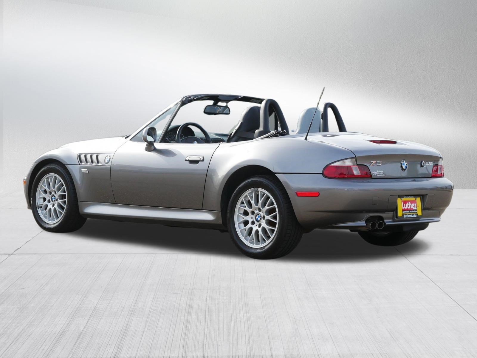 Used 2002 BMW Z3 2.5i RWD image 5