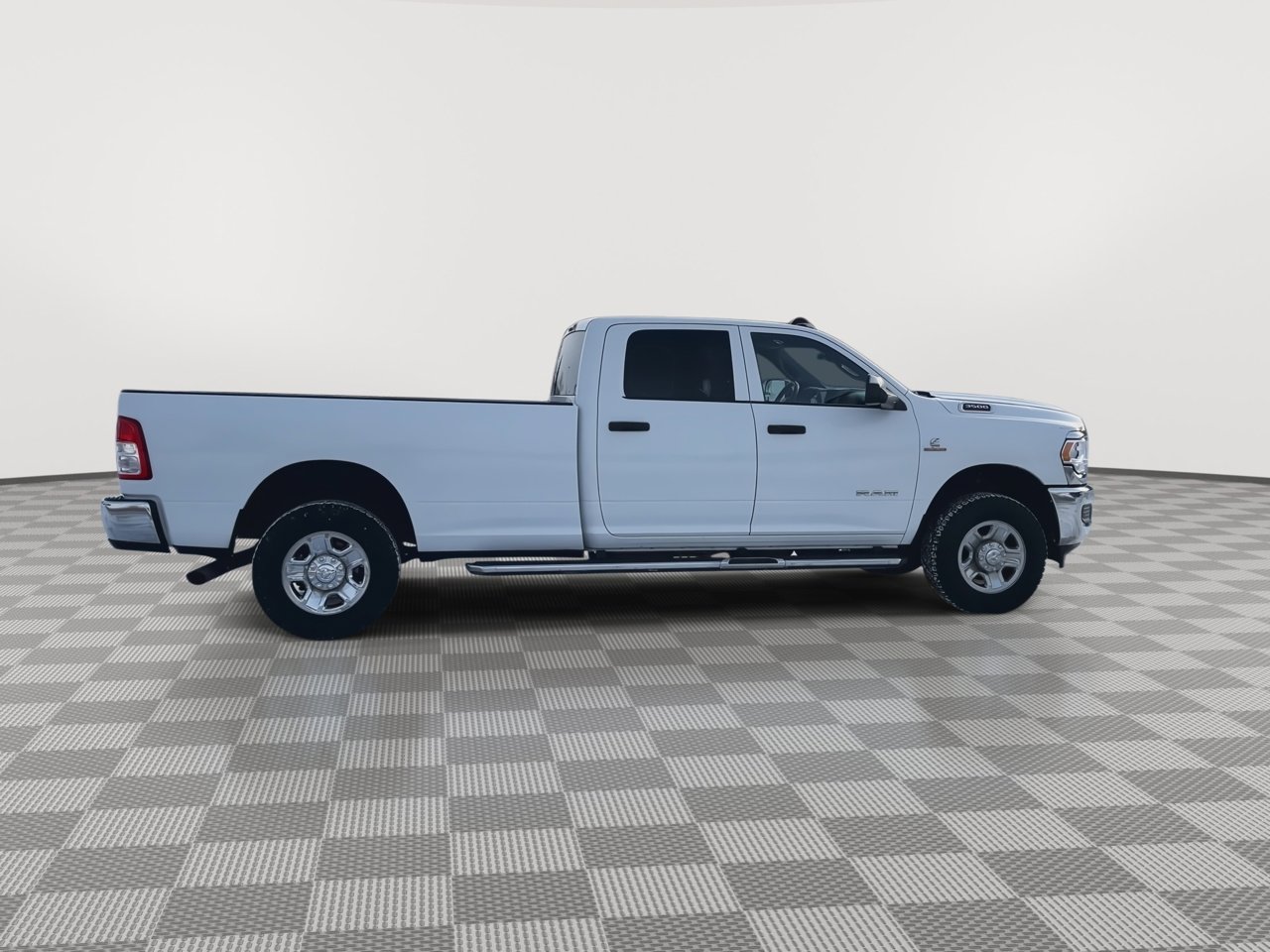 Used 2022 RAM 3500 Tradesman w/ Chrome Appearance Group AWD/4WD image 37