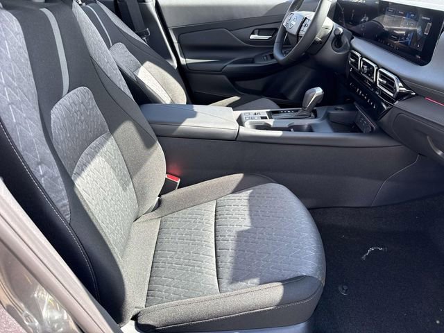 New 2026 Nissan Sentra SV w/ SV Convenience Package FWD image 15