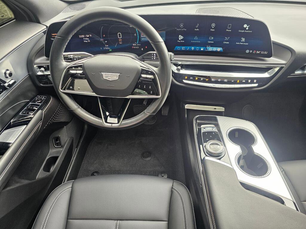 Used 2024 Cadillac Lyriq Tech w/ Driver Assist Package AWD/4WD image 22