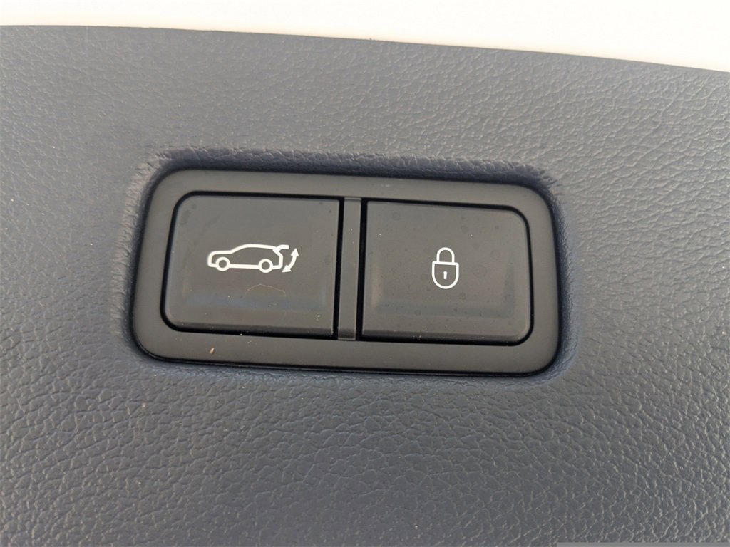 New 2025 Genesis GV80 3.5T Prestige image 33