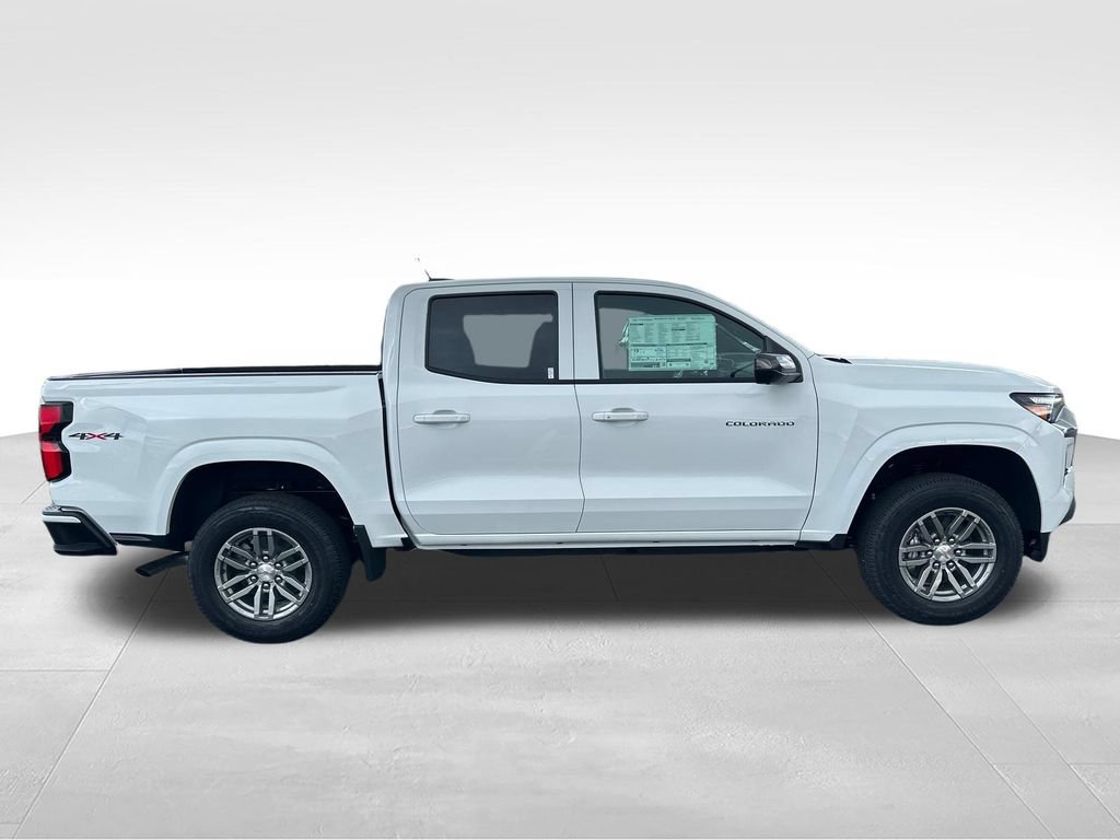 New 2026 Chevrolet Colorado LT w/ LT Convenience Package AWD/4WD image 6