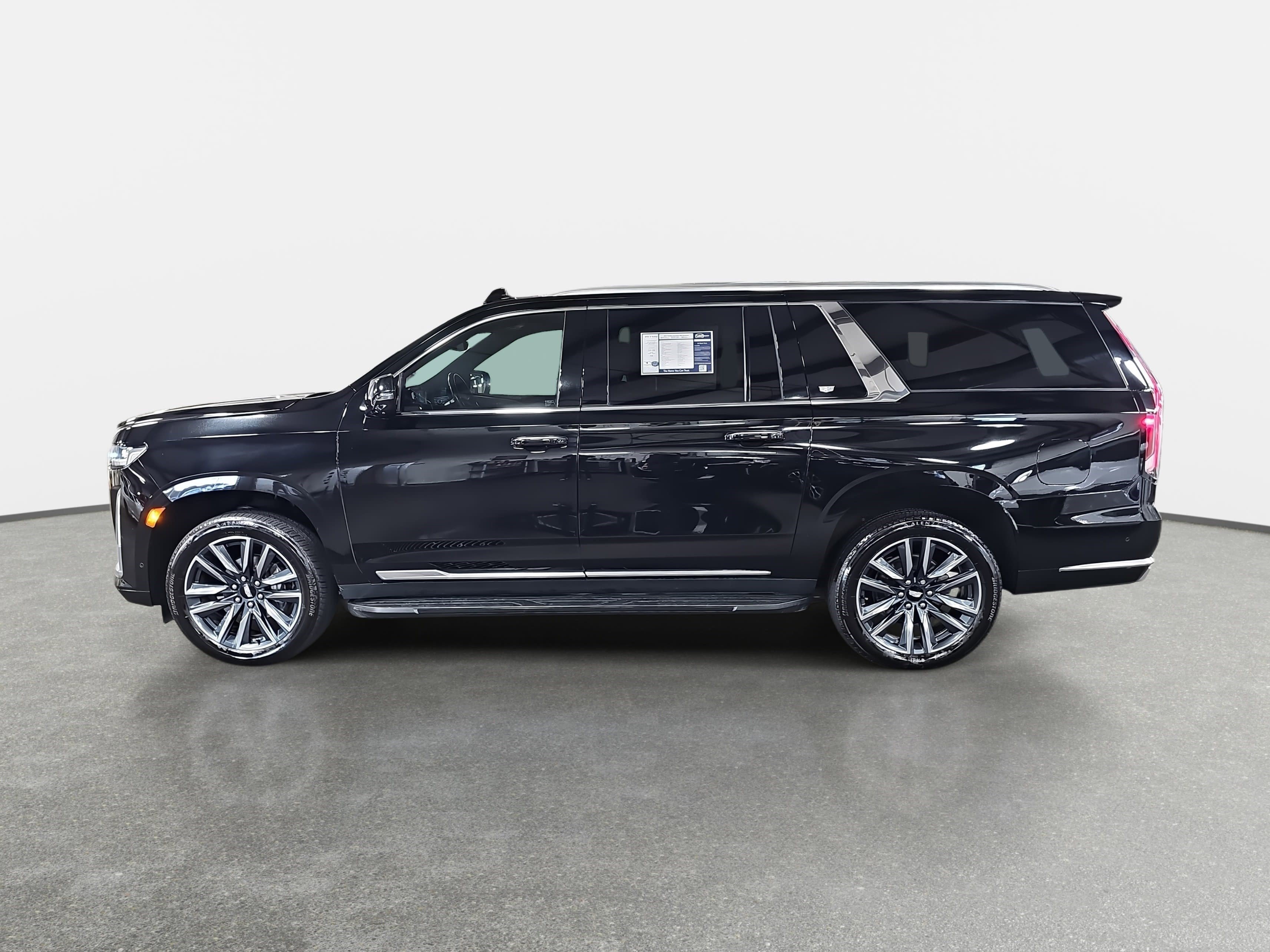 Used 2021 Cadillac Escalade ESV Premium Luxury image 8