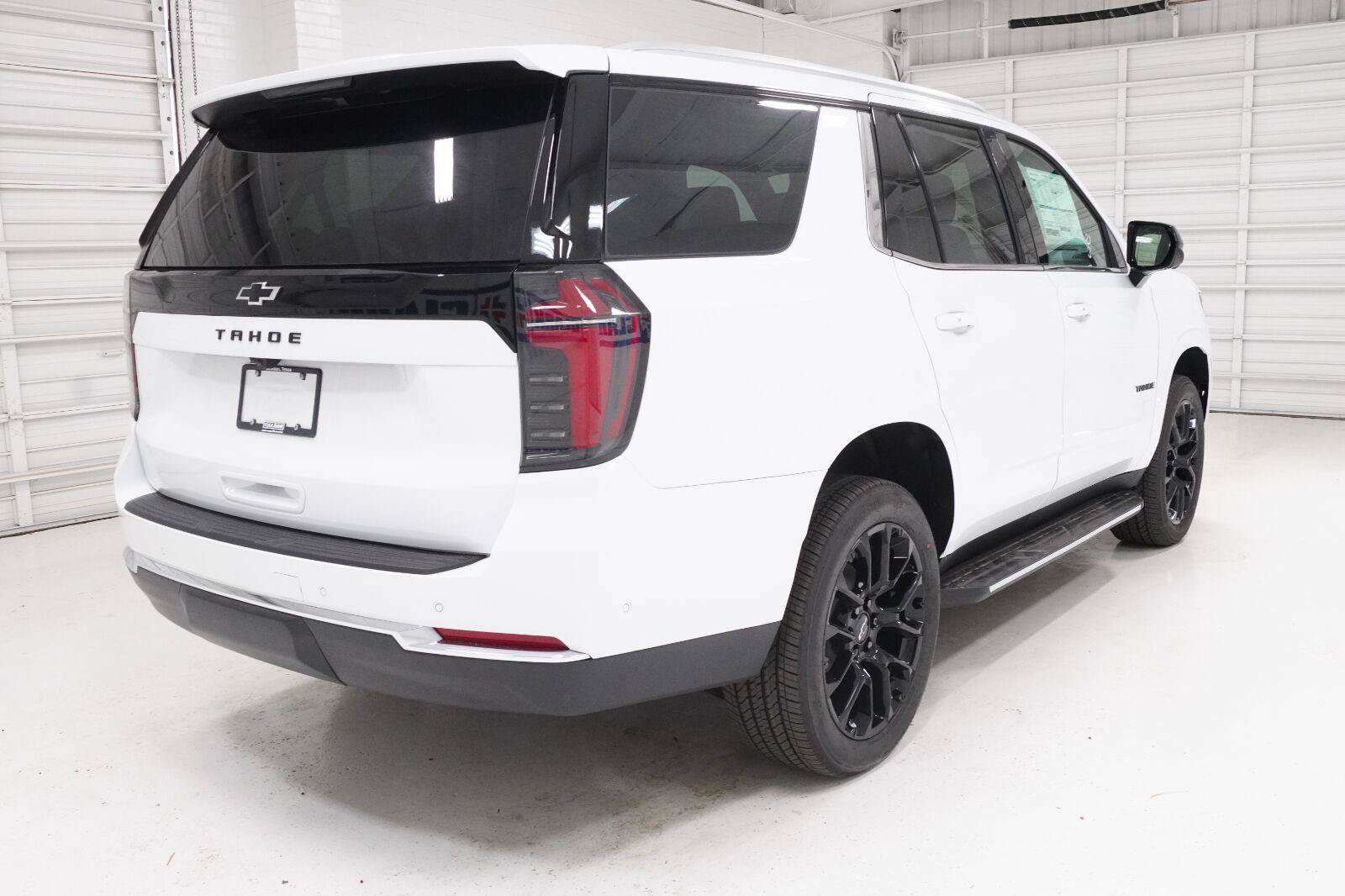 New 2026 Chevrolet Tahoe LS RWD image 33