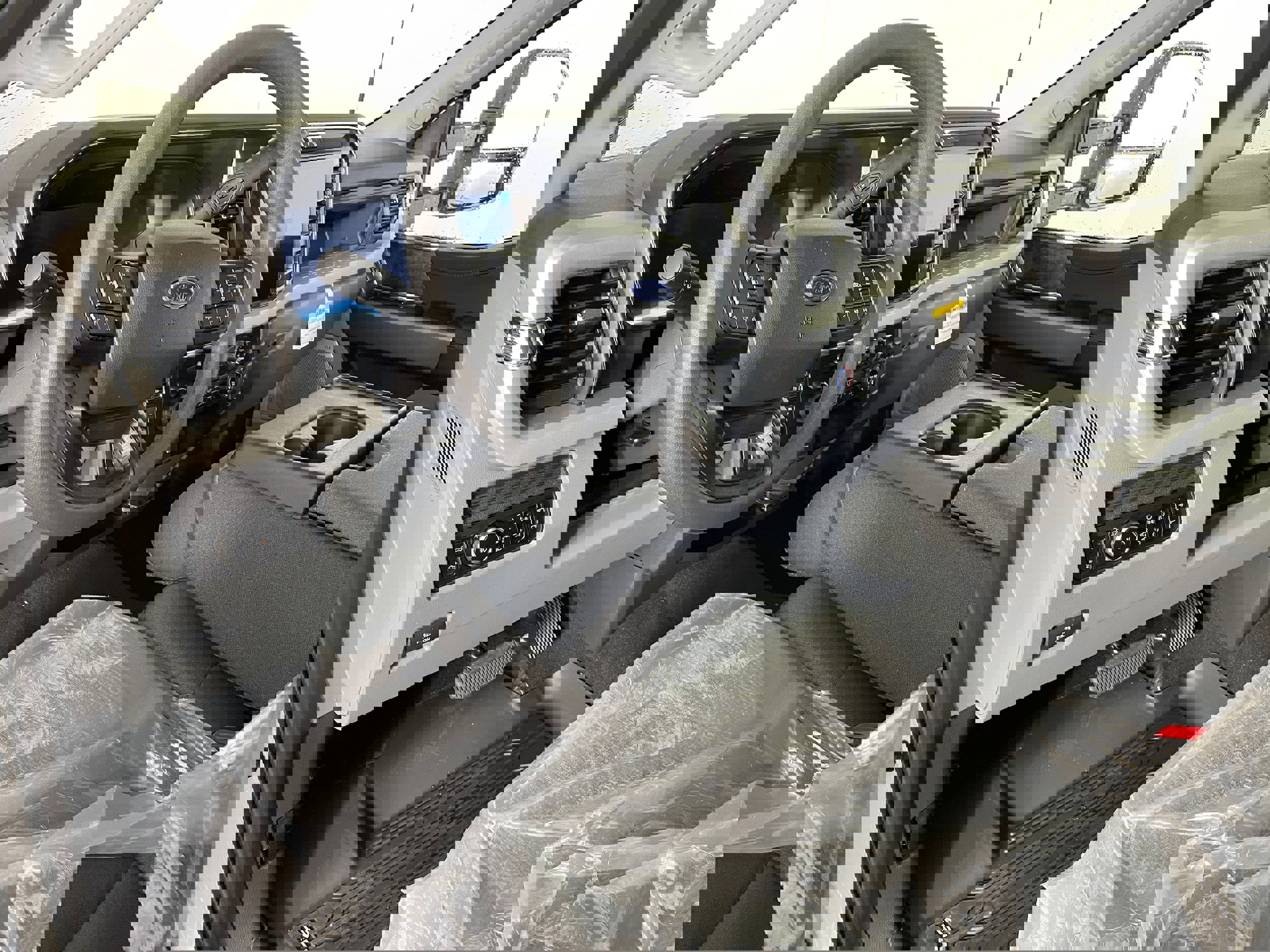 New 2026 Ford F250 XLT w/ XLT Premium Package image 2