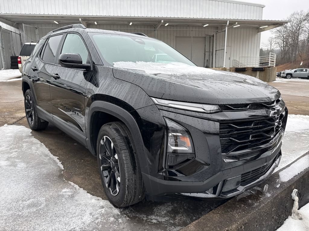 Used 2026 Chevrolet Equinox RS image 3