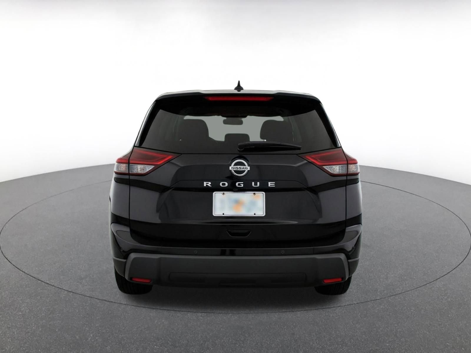 Used 2025 Nissan Rogue SV FWD image 14