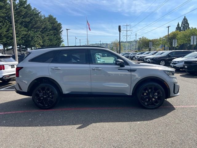 Certified 2023 Kia Sorento SX AWD/4WD image 4