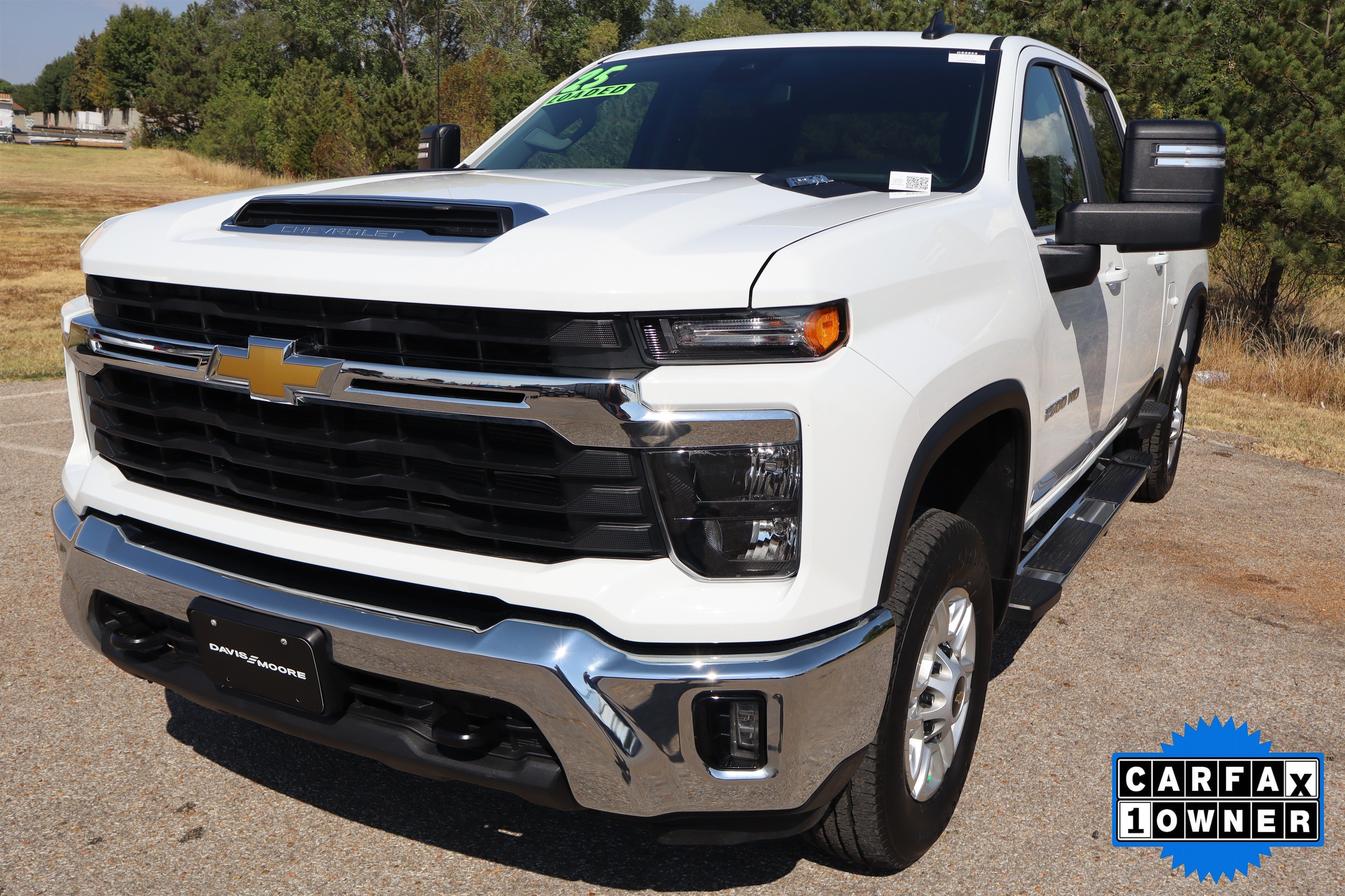 Used 2025 Chevrolet Silverado 2500 LT w/ Convenience Package AWD/4WD image 12