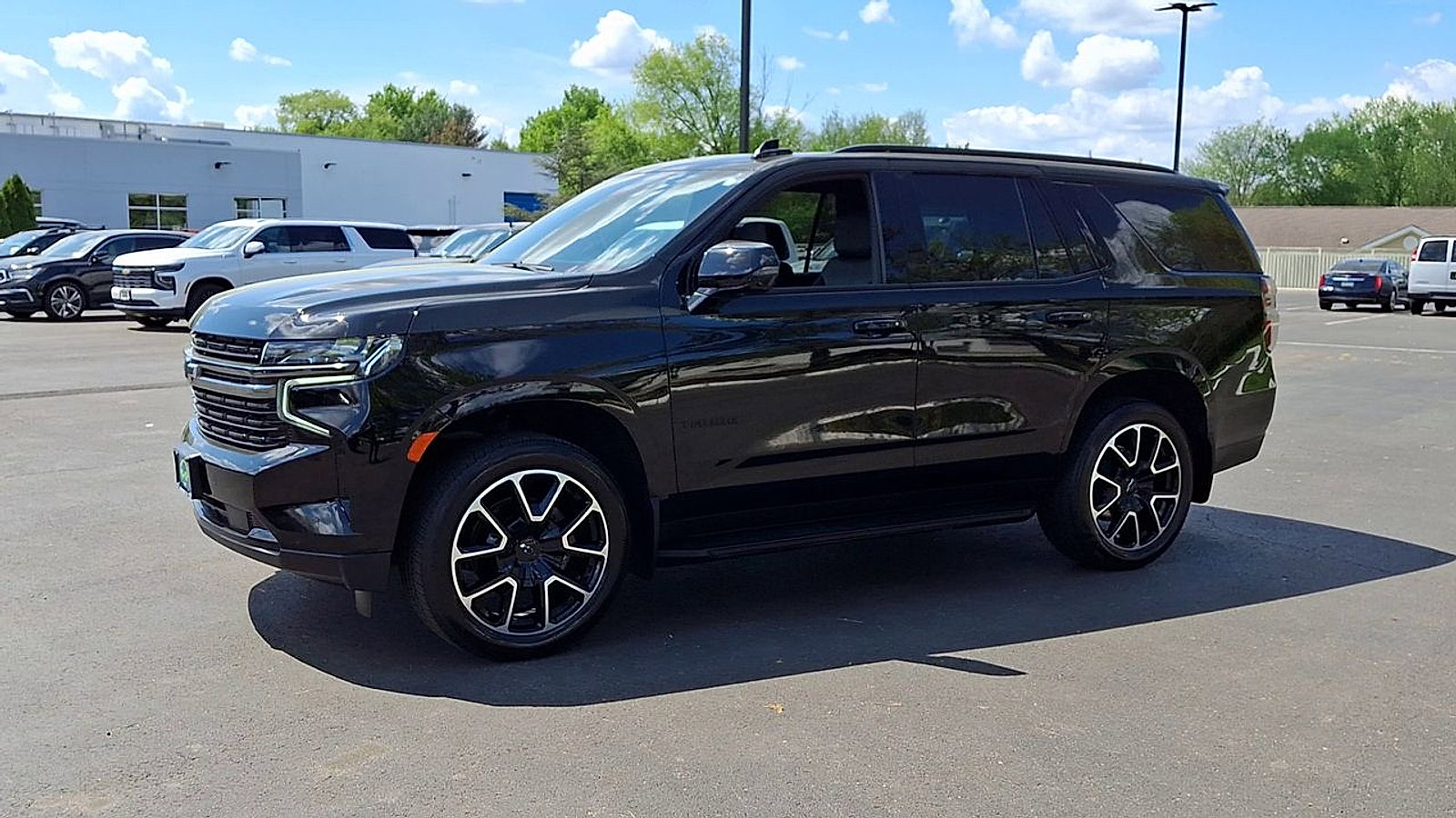 Certified 2022 Chevrolet Tahoe RST w/ Luxury Package image 7