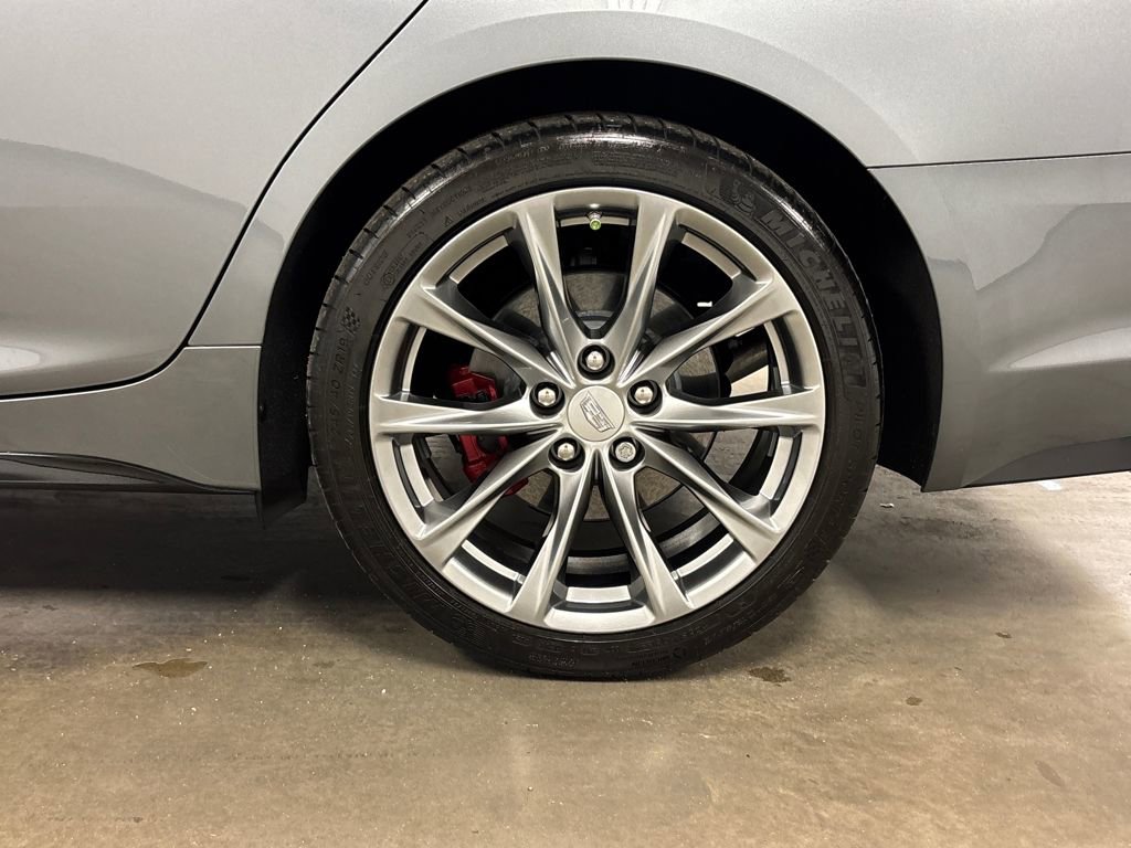 Used 2021 Cadillac CT5 V w/ Premium Package image 15