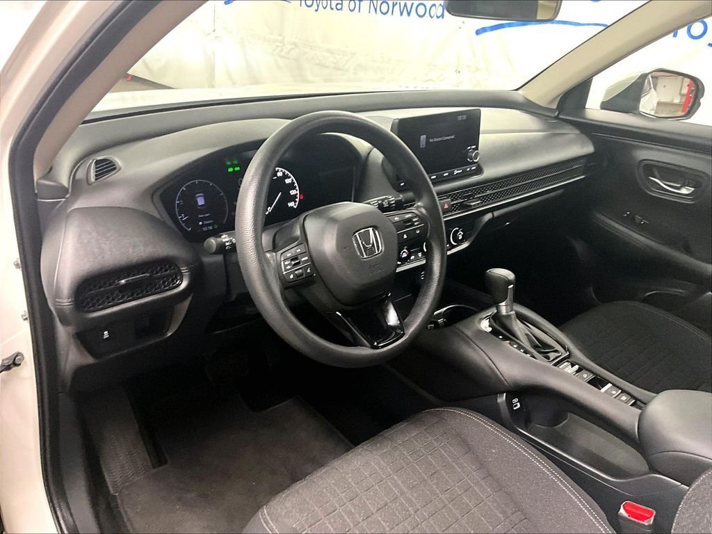 Used 2023 Honda HR-V LX image 8