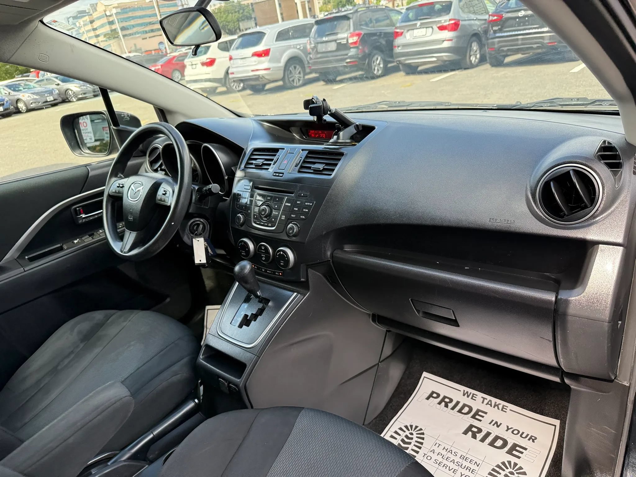 Used 2014 MAZDA MAZDA5 Sport FWD image 31