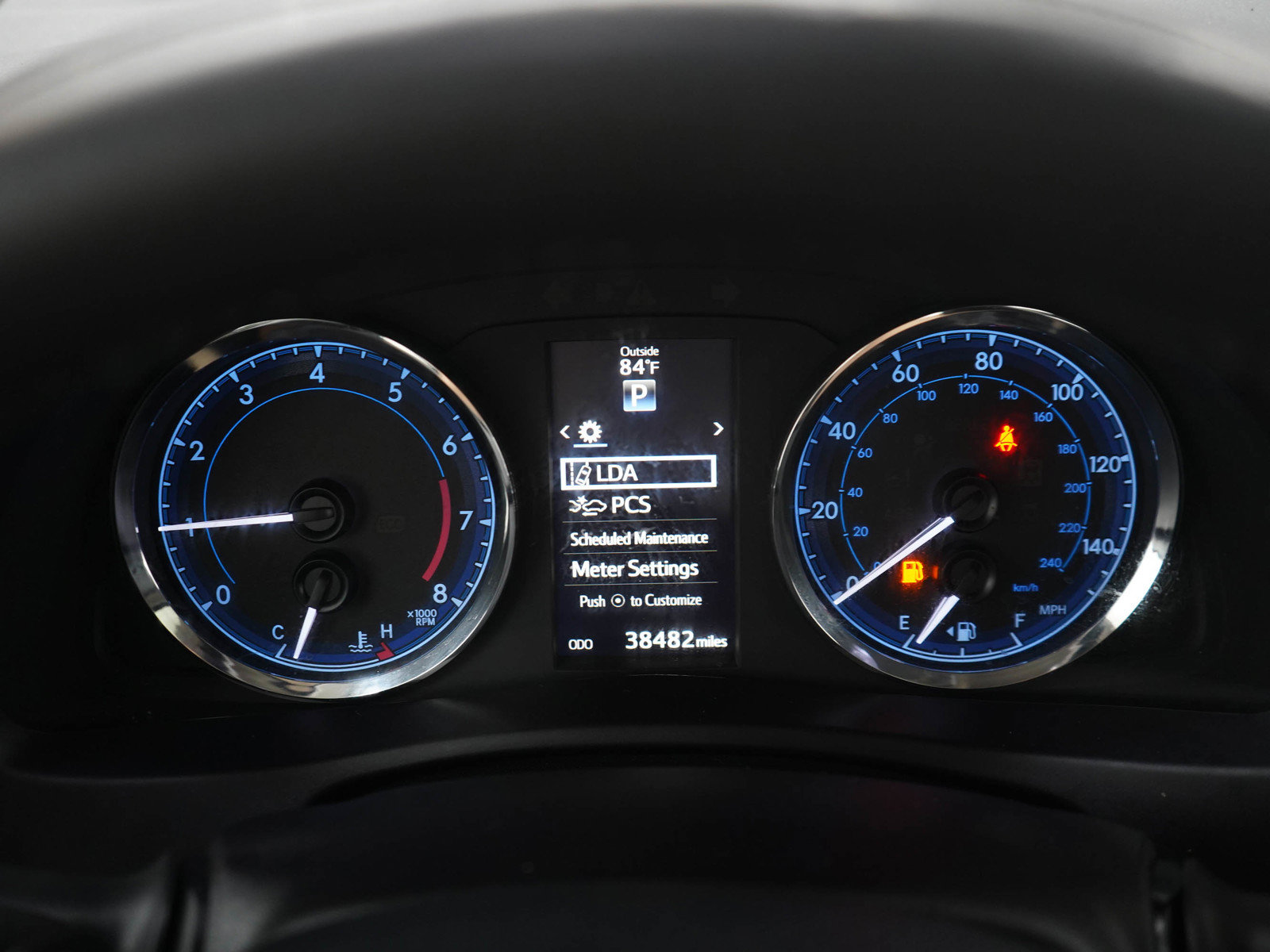 Used 2017 Toyota Corolla XSE FWD image 22