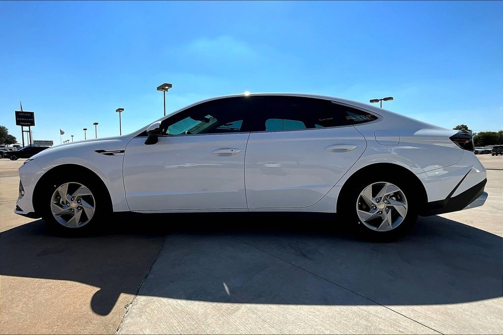 New 2025 Hyundai Sonata SE image 15