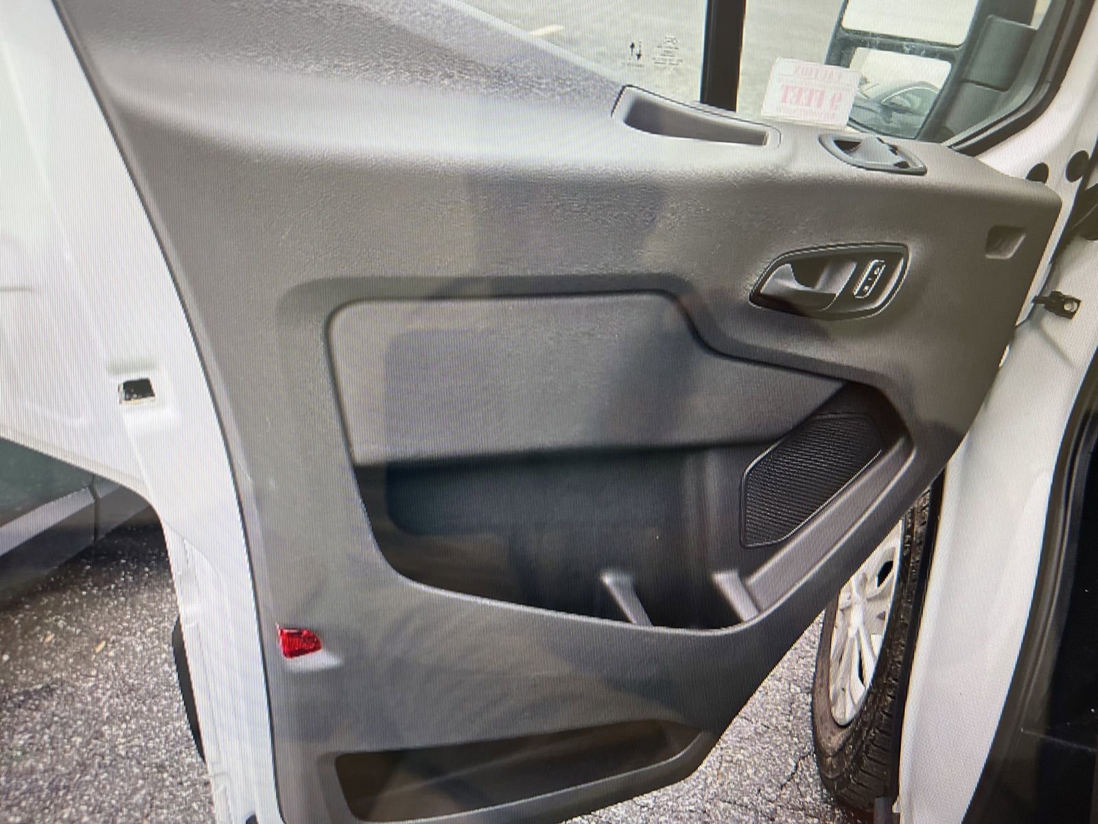 Used 2025 Ford Transit 350 XLT image 11