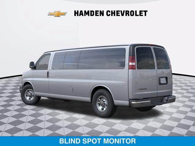 New 2026 Chevrolet Express 3500 LT w/ LT Preferred Equipment Group RWD image 3