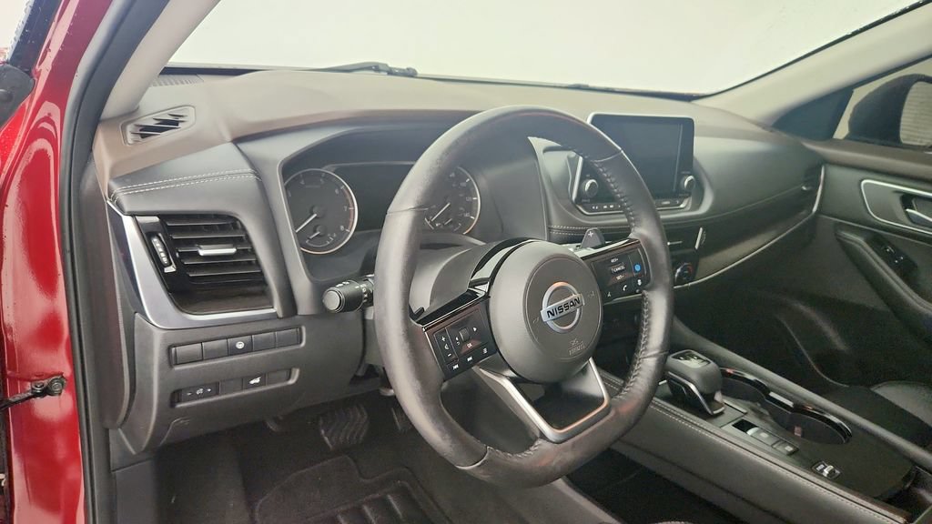 Used 2021 Nissan Rogue SL FWD image 14