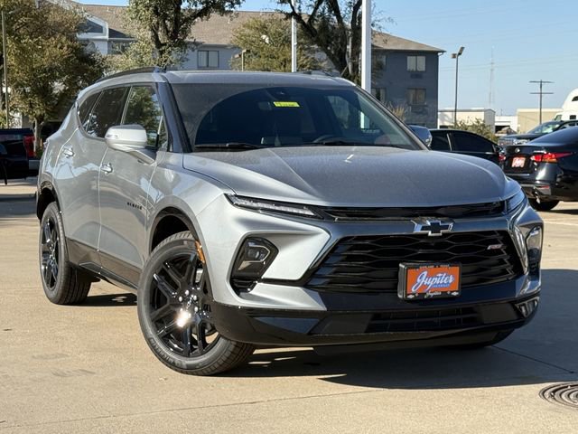 New 2025 Chevrolet Blazer RS w/ Driver Confidence II Package video 2