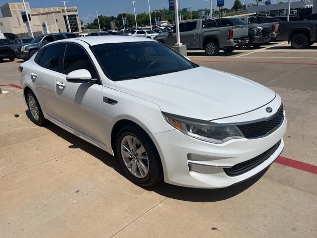 Used 2016 Kia Optima LX w/ LX Convenience Package FWD image 4
