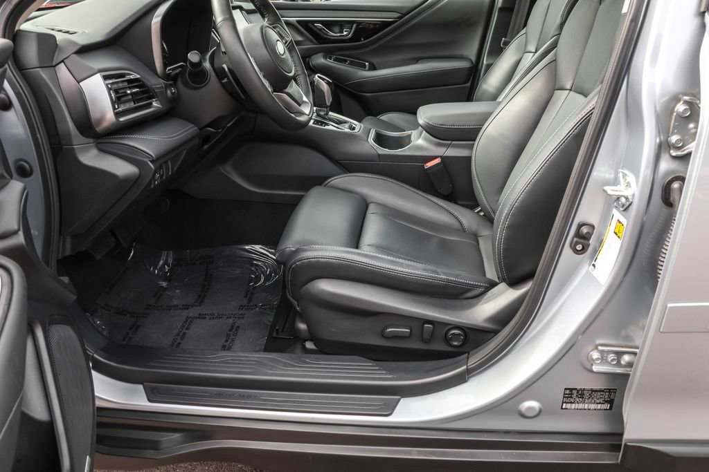 Used 2024 Subaru Outback Limited AWD/4WD image 19