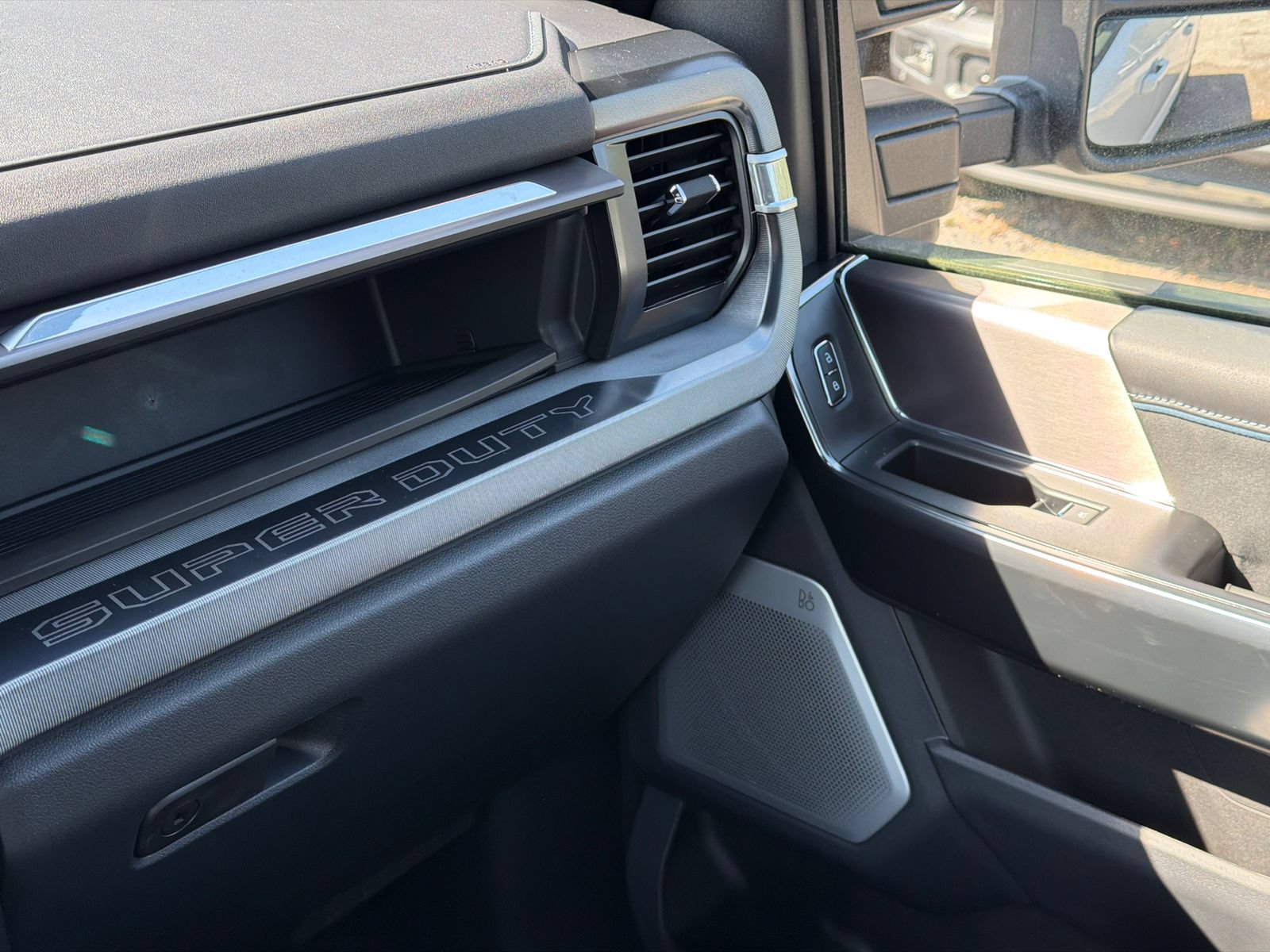 New 2026 Ford F350 Platinum AWD/4WD image 33
