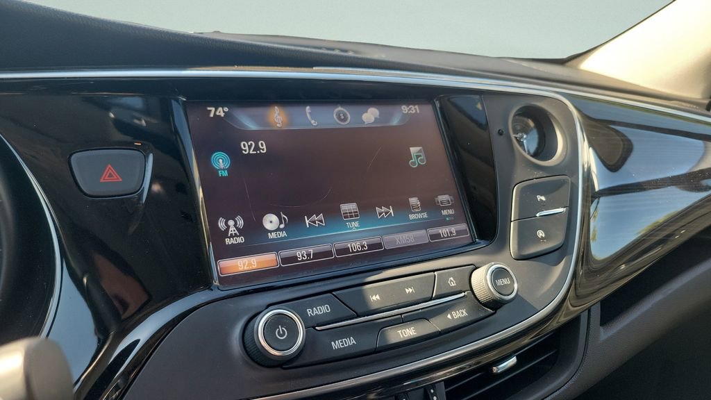 Used 2020 Buick Envision Essence image 15