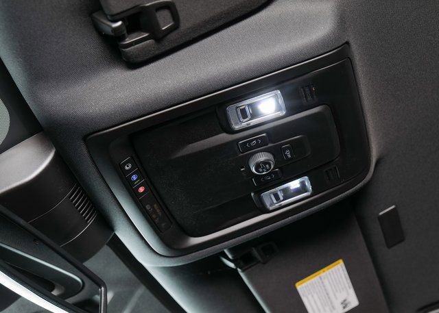 Used 2025 Chevrolet Tahoe LT w/ Comfort Package image 26