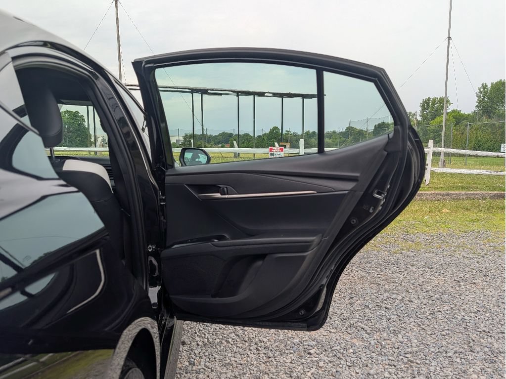 Used 2026 Toyota Camry SE FWD image 12
