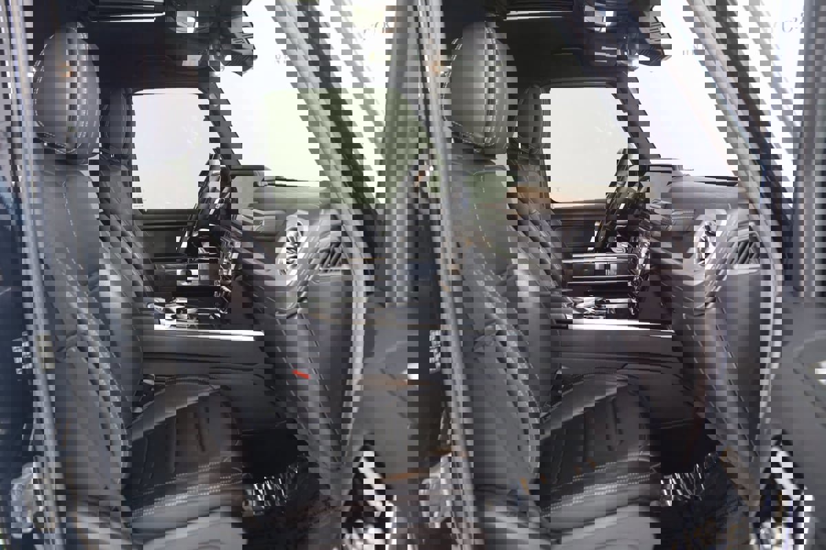 Used 2022 Mercedes-Benz G 550 image 13