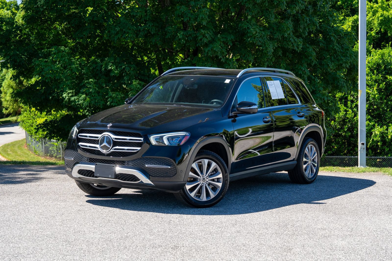 Used 2022 Mercedes-Benz GLE 450 4MATIC w/ Premium Package