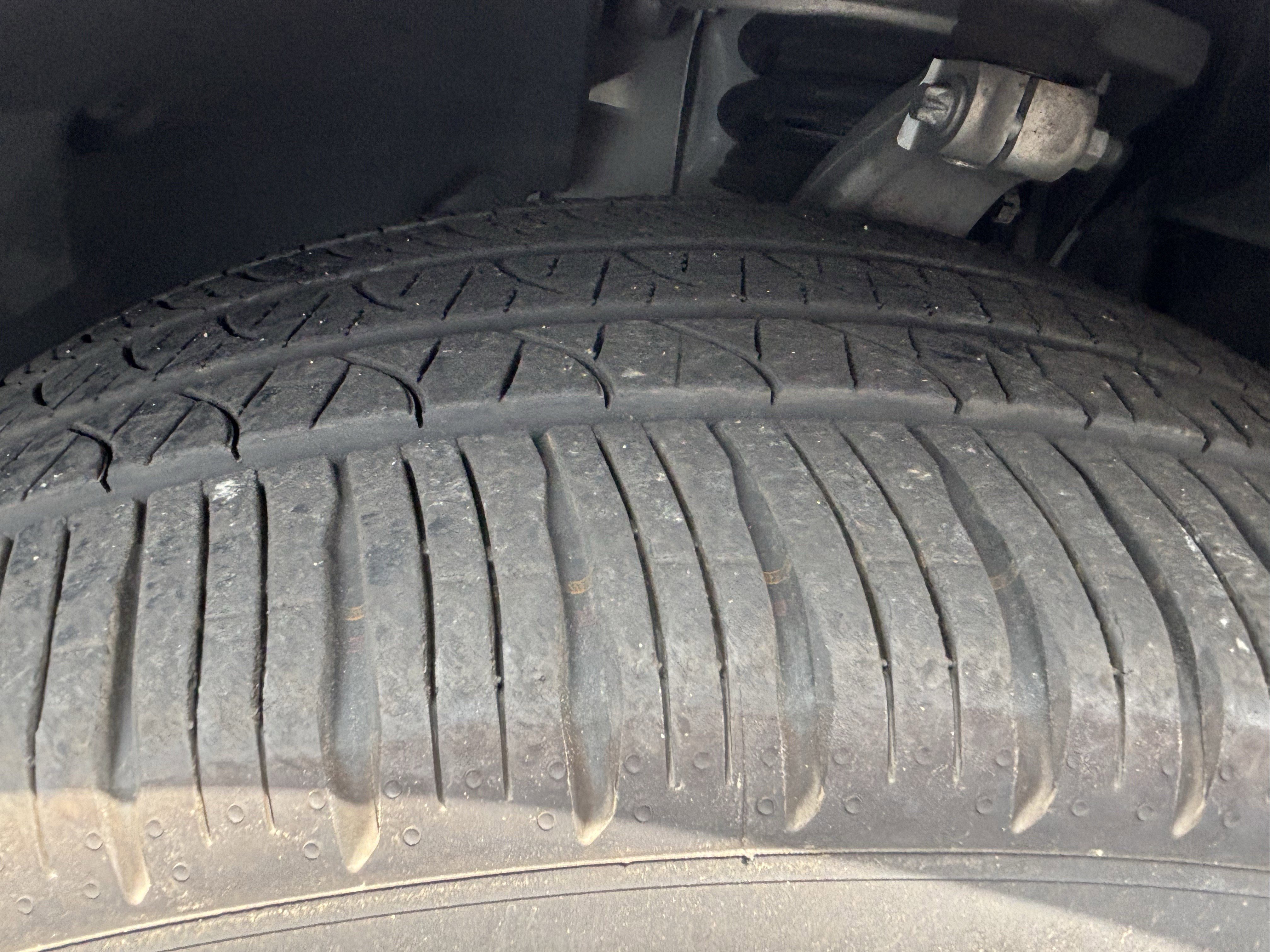 Certified 2024 BMW iX xDrive50 AWD/4WD image 27
