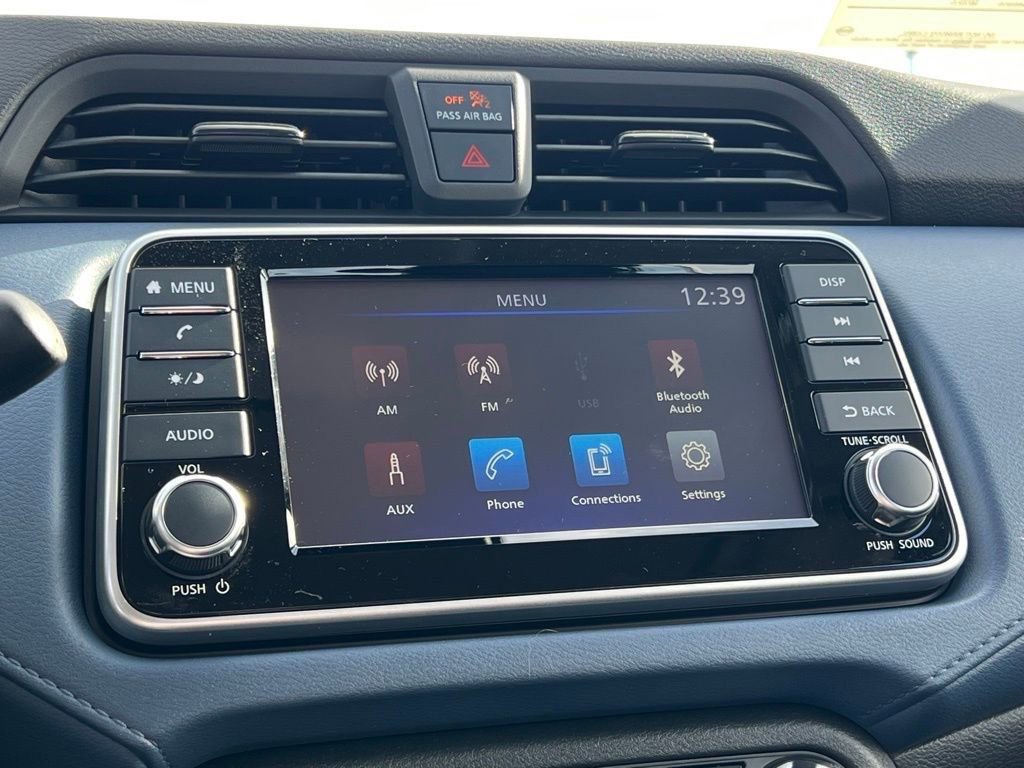 New 2025 Nissan Versa SV w/ Trunk Package image 24