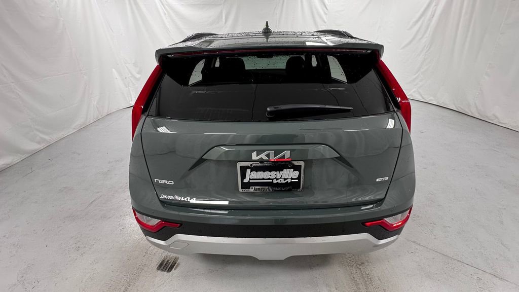 New 2026 Kia Niro EX FWD image 4