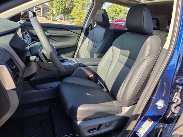 New 2026 Nissan Rogue Dark Armor FWD image 8