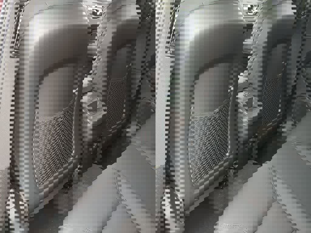 New 2026 Volvo XC60 B5 Plus w/ Protection Package Premier image 17