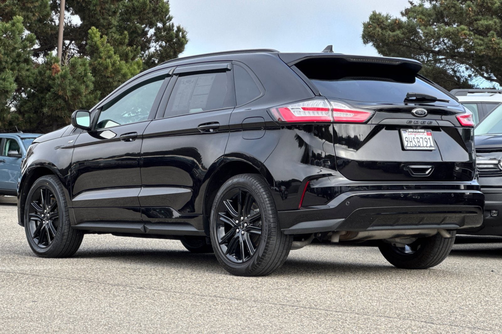 Certified 2023 Ford Edge ST-Line AWD/4WD image 9