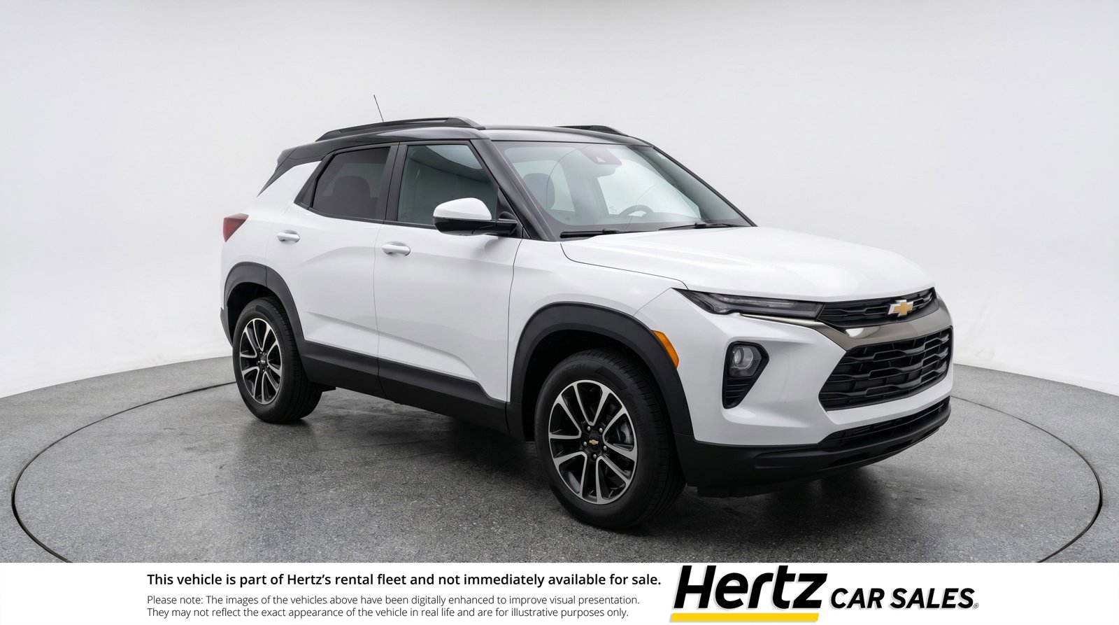 Used 2025 Chevrolet TrailBlazer LT FWD image 1