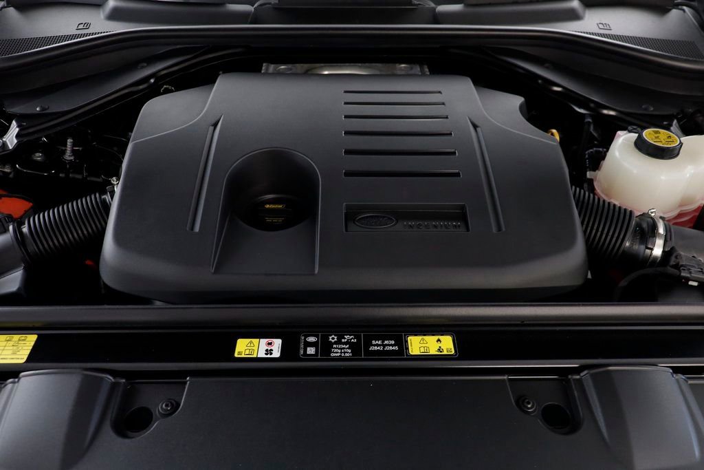 New 2025 Land Rover Range Rover SE AWD/4WD image 27