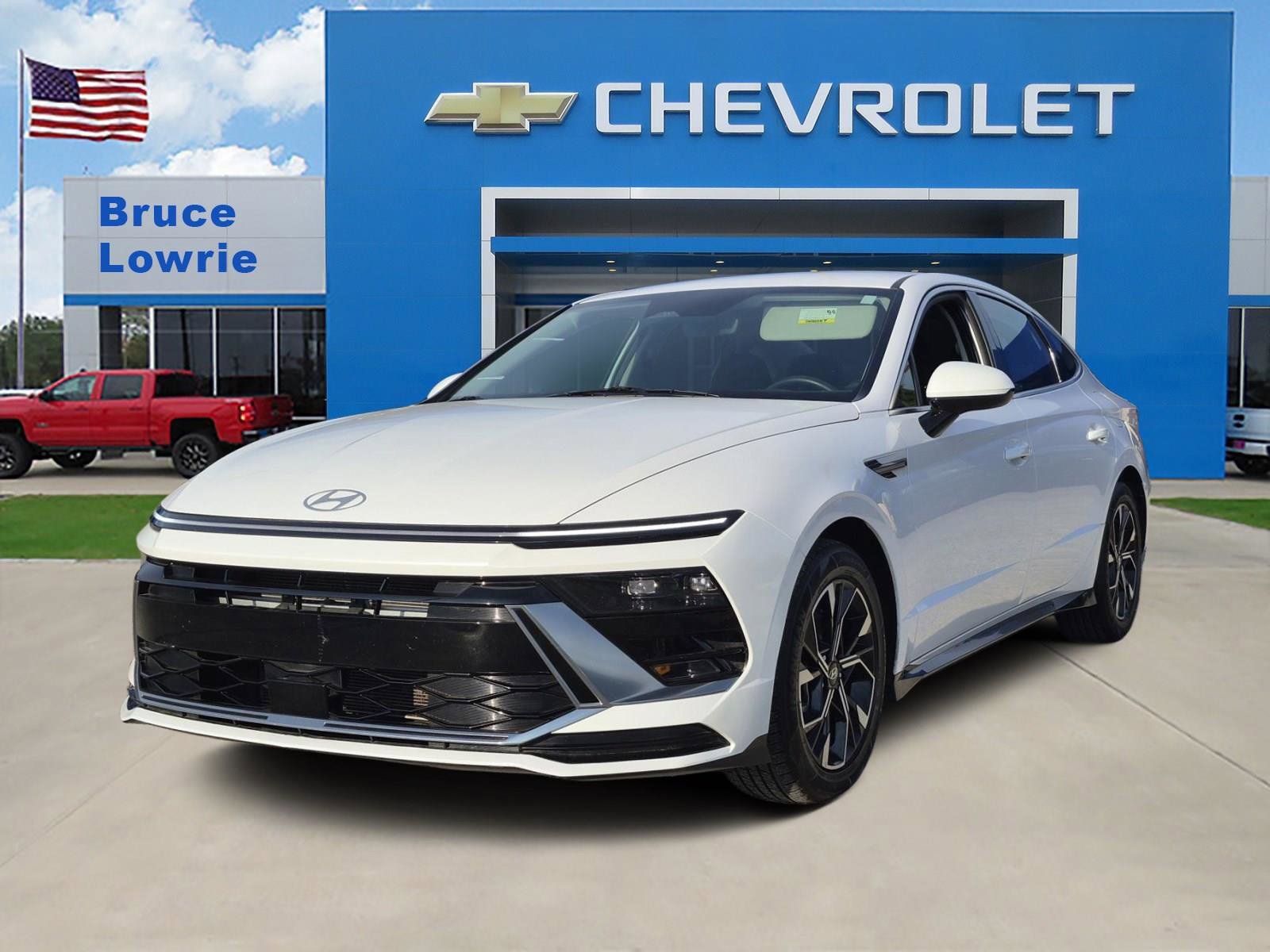 Used 2025 Hyundai Sonata SEL FWD image 1